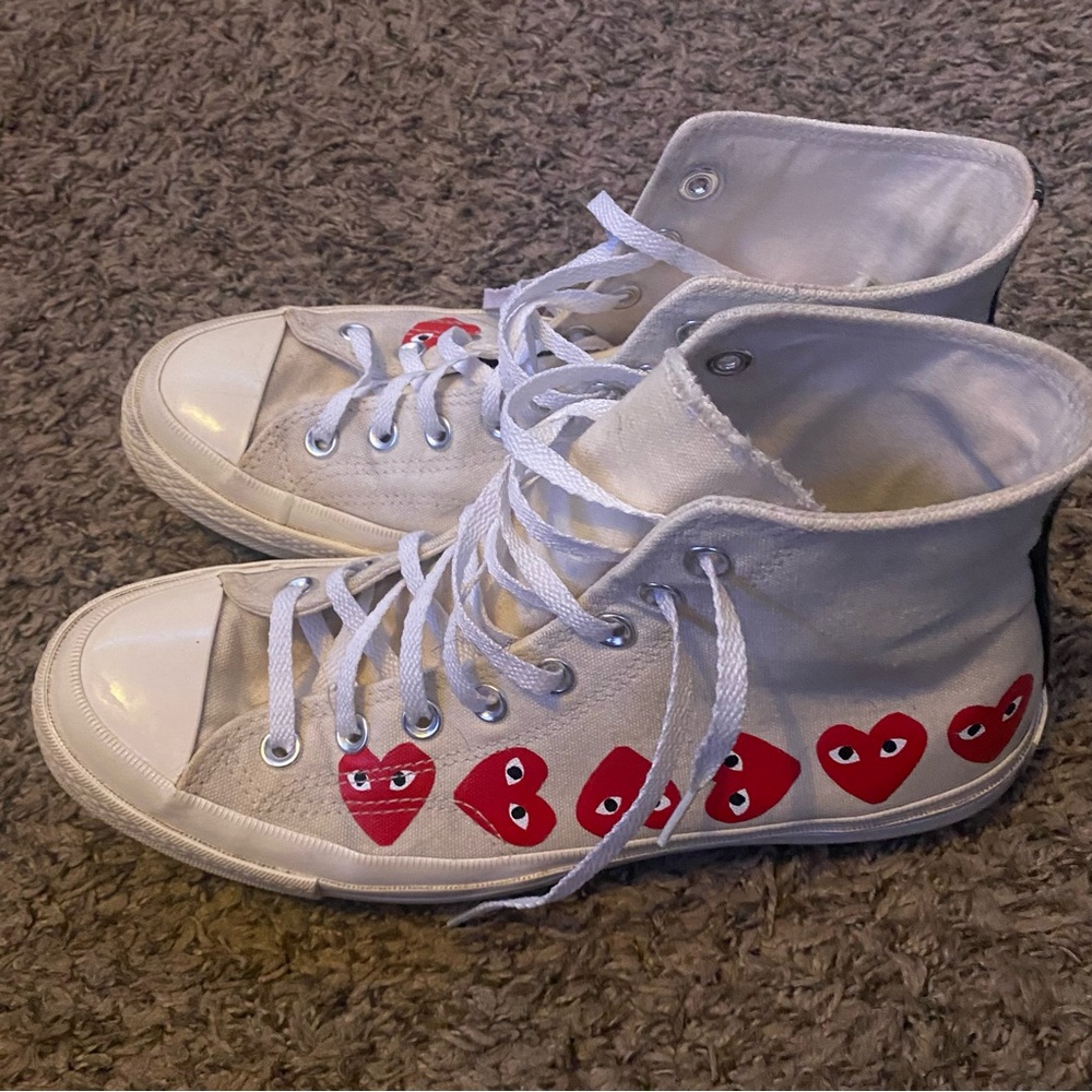 Comme des Garcons PLAY Converse